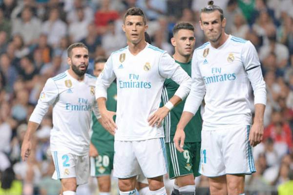 تعرف على تشكيلة ريال مدريد المتوقعة أمام ديبورتيفو ألافيس اليوم