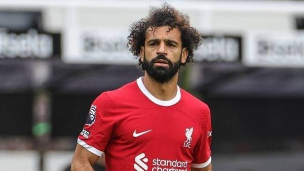 مدرب ليفربول يكشف موقفه من انتقال محمد صلاح إلى الهلال