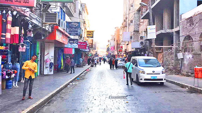 الزبادي في عدن يسجل سعرًا غير مسبوق متأثرًا بتدهور العملة